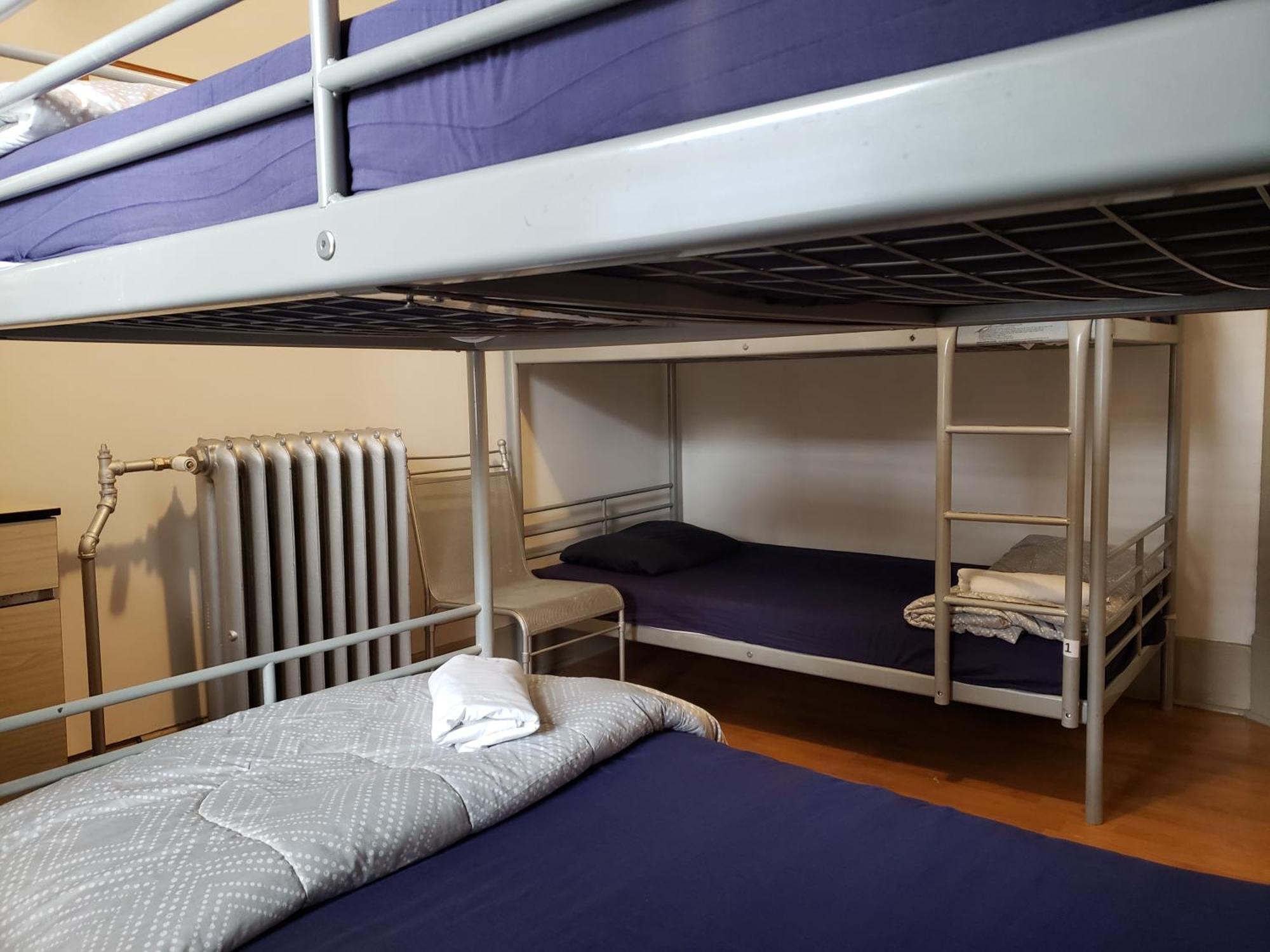 St Clair Hostel Vancouver Bagian luar foto