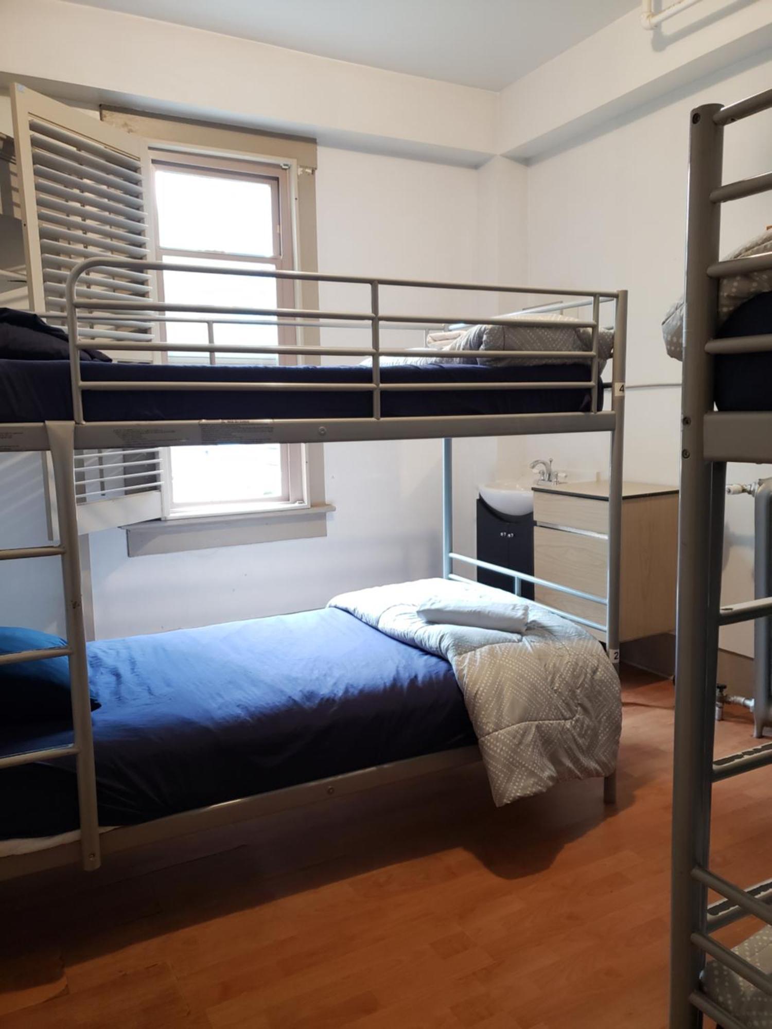 St Clair Hostel Vancouver Bagian luar foto