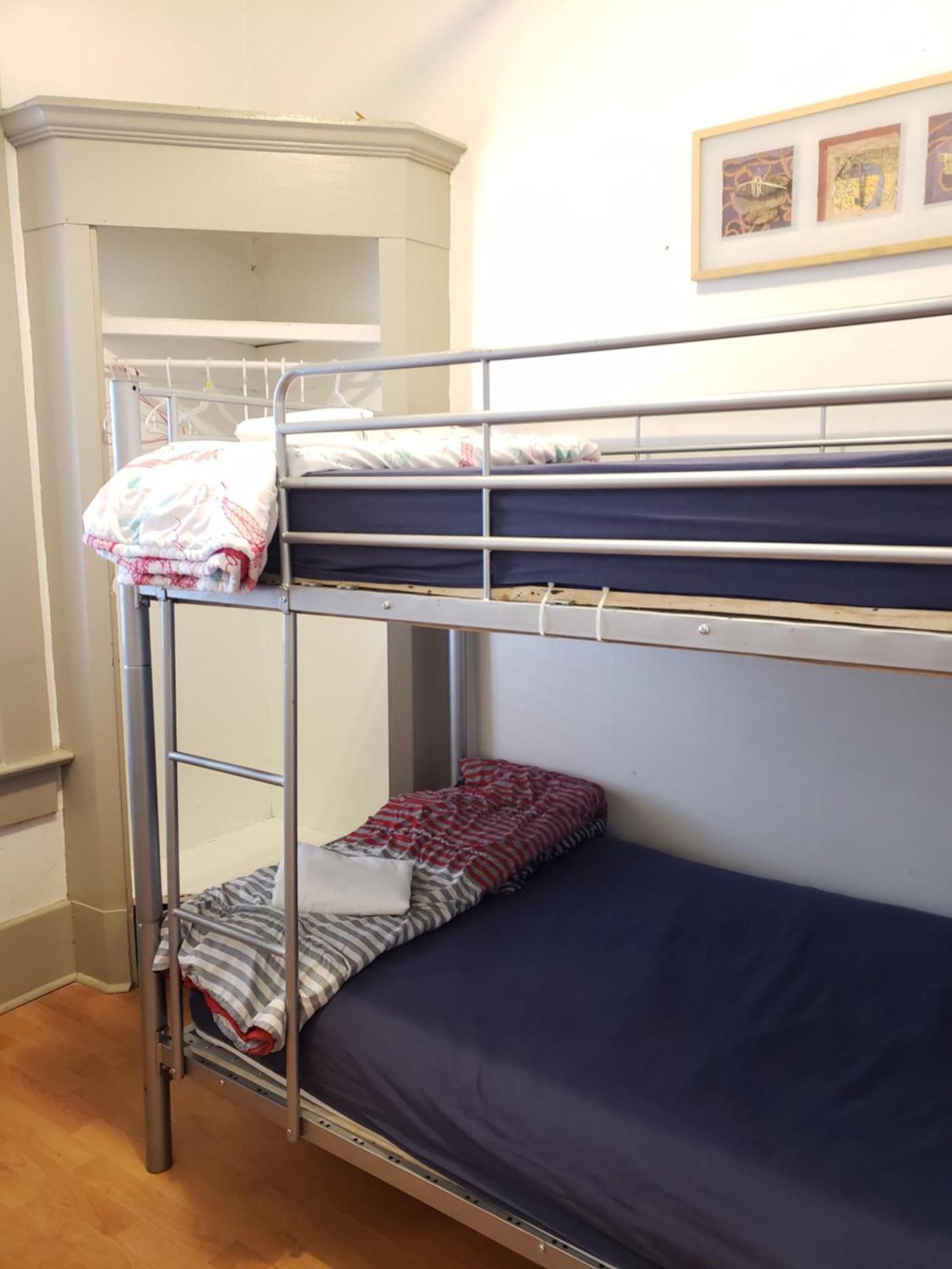 St Clair Hostel Vancouver Bagian luar foto