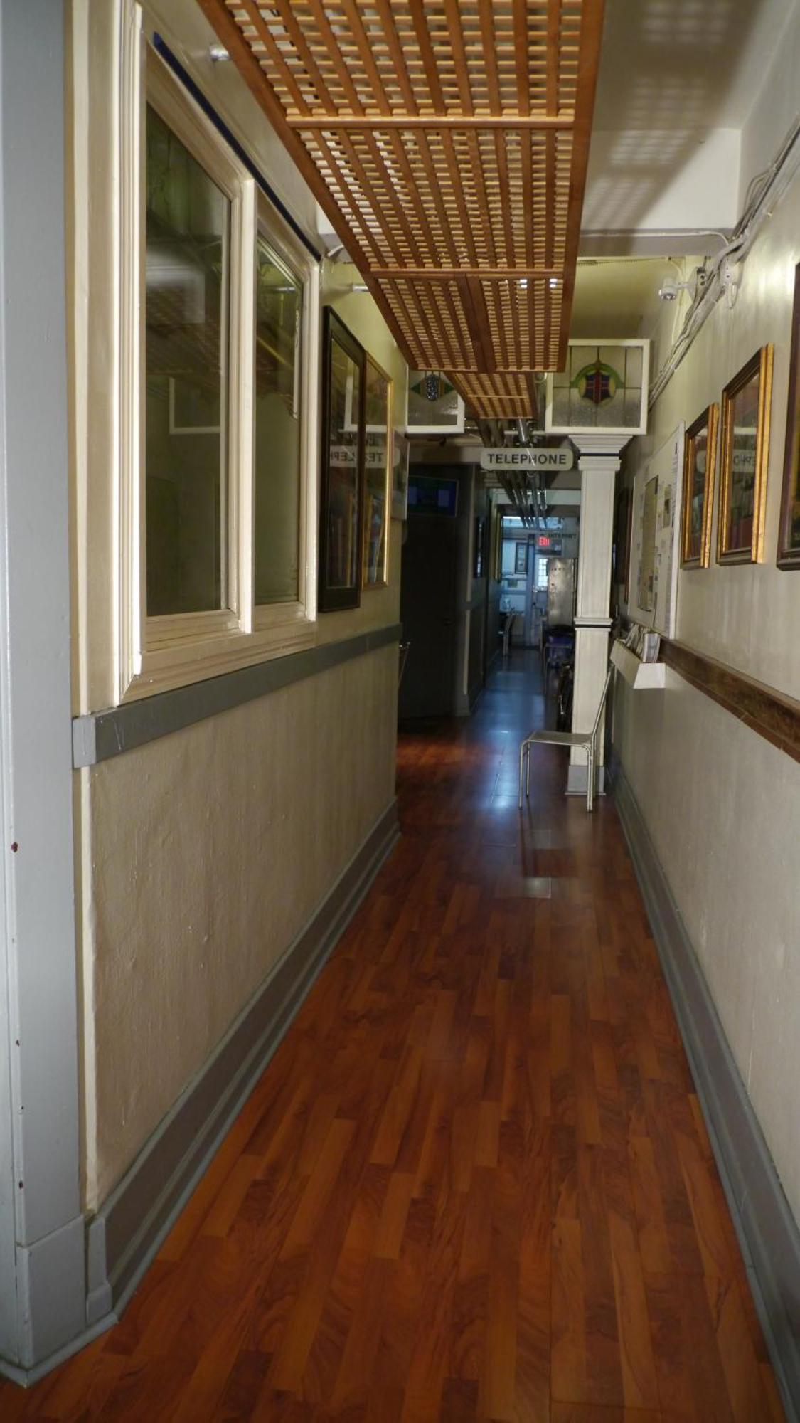 St Clair Hostel Vancouver Bagian luar foto