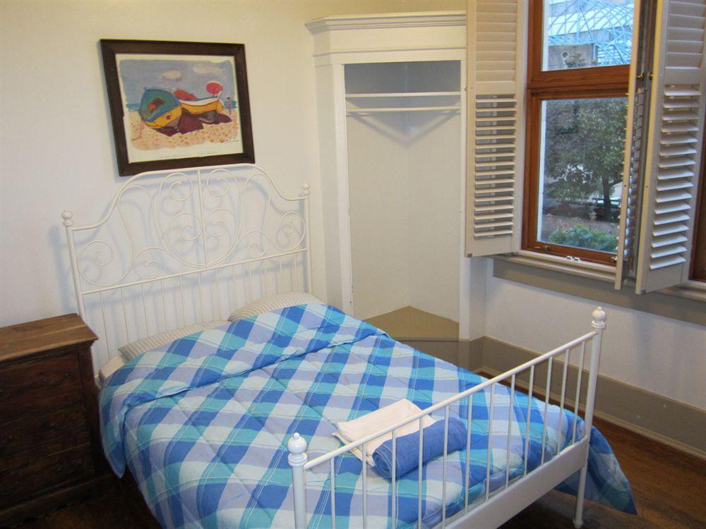 St Clair Hostel Vancouver Bagian luar foto